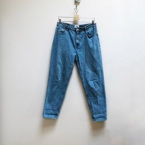 ZARA HIGHT WAIST MOM JEANS
